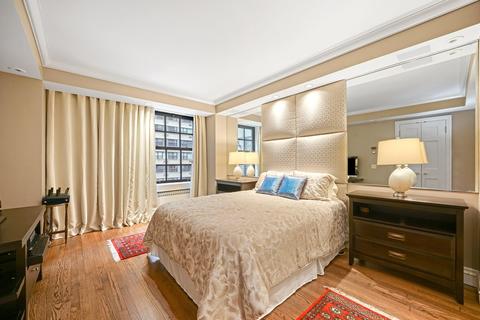 210 E Pearson St #6D, Chicago, IL 60611 photo 9
