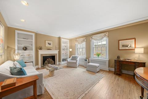 210 E Pearson St #6D, Chicago, IL 60611 photo 2