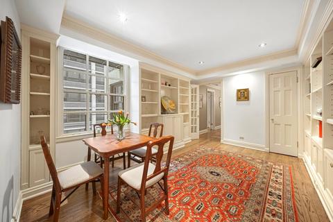210 E Pearson St #6D, Chicago, IL 60611 photo 6