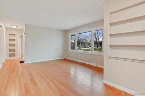 12 Westgate Dr, Aurora, IL 60506 photo 5