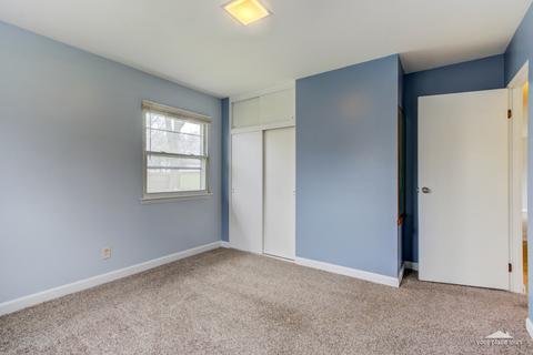 95 Circle Dr E, Montgomery, IL 60538 photo 10