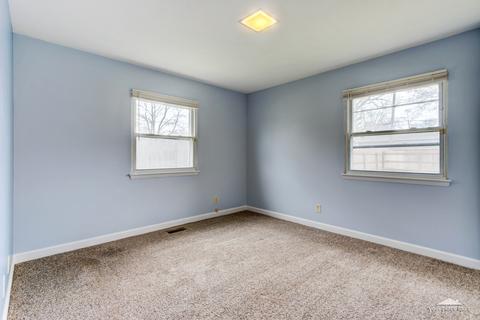 95 Circle Dr E, Montgomery, IL 60538 photo 9