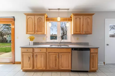 1655 Lin Lor Ln, Elgin, IL 60123 photo 6