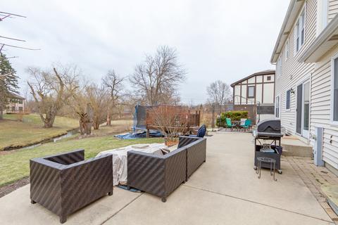 136 Amherst Dr, Bartlett, IL 60103 photo 31