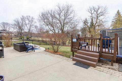 136 Amherst Dr, Bartlett, IL 60103 photo 33