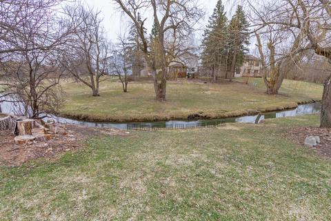 136 Amherst Dr, Bartlett, IL 60103 photo 29
