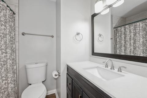255 S Park Place Dr, Bartlett, IL 60103 photo 11