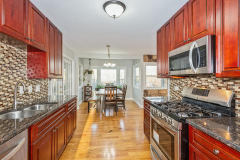 255 S Park Place Dr, Bartlett, IL 60103 photo 7