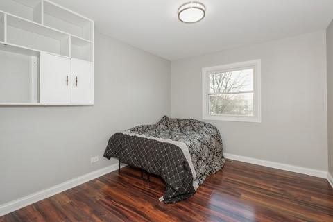 255 S Park Place Dr, Bartlett, IL 60103 photo 9