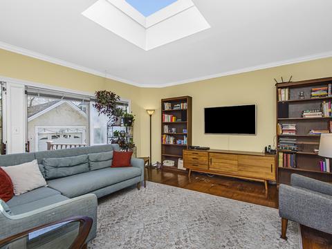 1027 Maple Ave, Evanston, IL 60202 photo 14