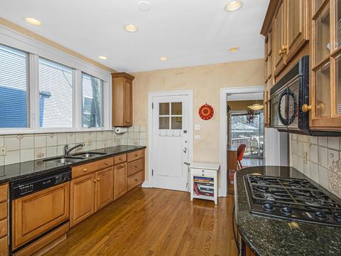 1027 Maple Ave, Evanston, IL 60202 photo 13
