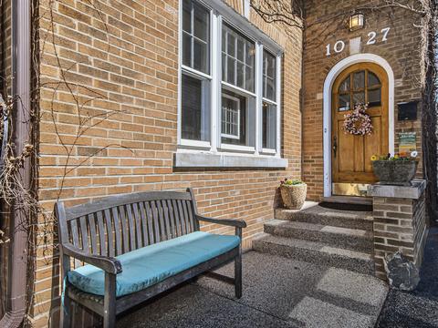 1027 Maple Ave, Evanston, IL 60202 photo 3