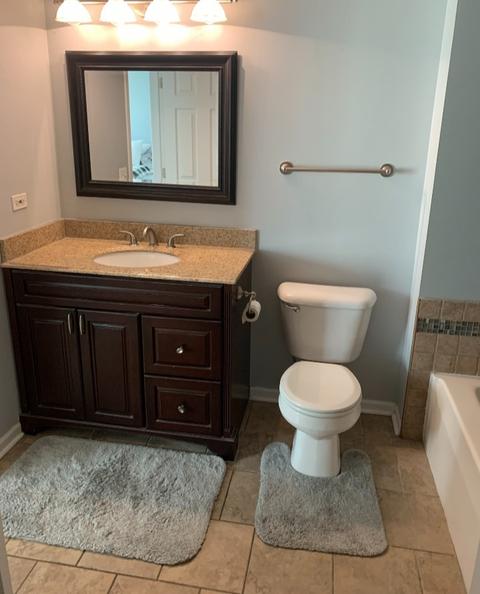 5744 Fieldstone Trl, Mchenry, IL 60050 photo 12