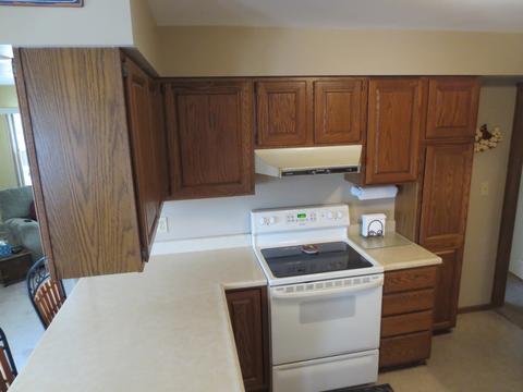 908 N Main St, Normal, IL 61761 photo 11