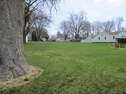 908 N Main St, Normal, IL 61761 photo 5