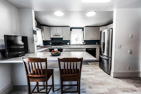 1016 S Fell Ave, Normal, IL 61761 photo 2