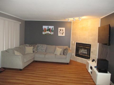 615 Bridget Pl, Wheeling, IL 60090 photo 3