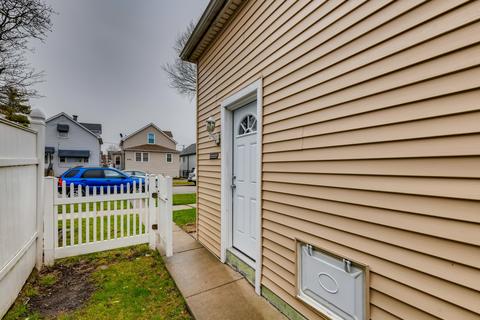 6066 S 74th Ct, Summit, IL 60501 photo 3