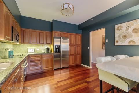 151 E Laurel Ave #102, Lake Forest, IL 60045 photo 10