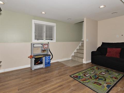 5302 Bridge St, Mchenry, IL 60050 photo 9