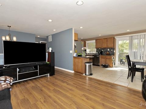 5302 Bridge St, Mchenry, IL 60050 photo 3
