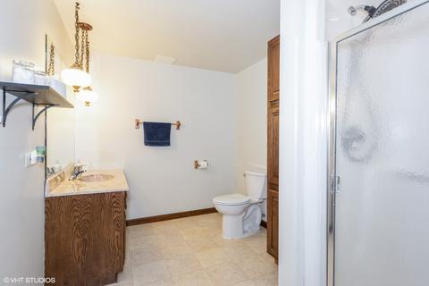 1697 Sheffield Dr, Elgin, IL 60123 photo 13