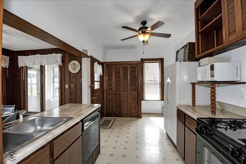 1535 S 3000e Rd, Kankakee, IL 60901 photo 4