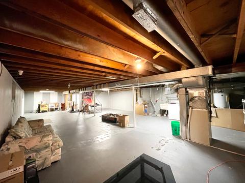 855 S Mount Prospect Rd, Des Plaines, IL 60016 photo 14