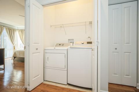 89 Northfield Ter, Wheeling, IL 60090 photo 11