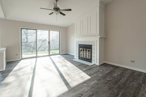 1315 S Highgoal Dr, Wheeling, IL 60090 photo 3