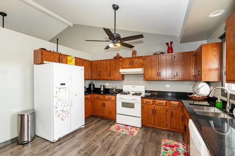 6918 Manchester Dr, Plainfield, IL 60586 photo 5
