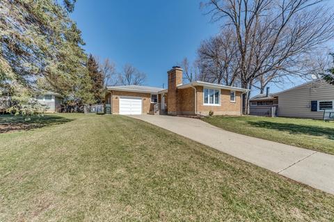 62 Burton Ave, Cary, IL 60013 photo 2
