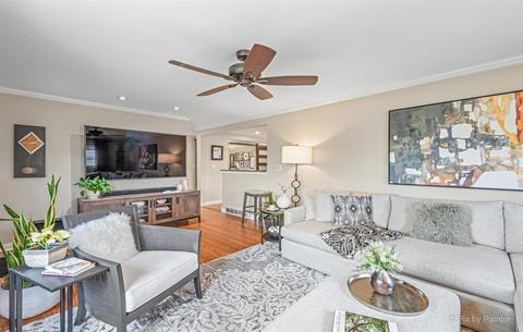 128 Cherry St, Cary, IL 60013 photo 4