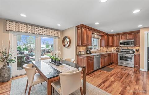 128 Cherry St, Cary, IL 60013 photo 8