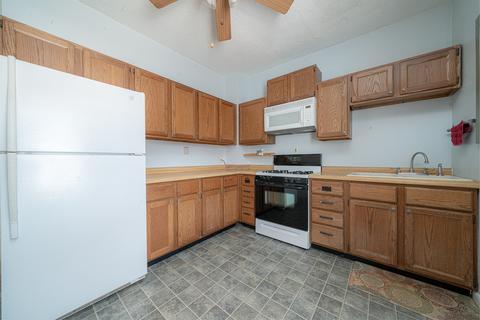 220 Artesian Pl, Dixon, IL 61021 photo 9