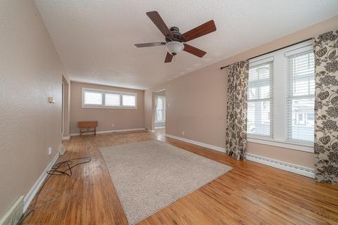 220 Artesian Pl, Dixon, IL 61021 photo 5