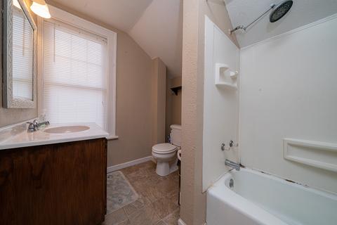 220 Artesian Pl, Dixon, IL 61021 photo 17