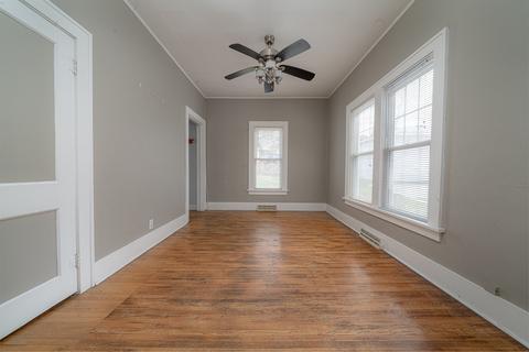 220 Artesian Pl, Dixon, IL 61021 photo 7