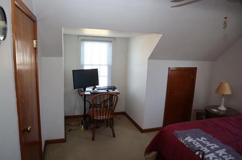 305 E 12th St, Sterling, IL 61081 photo 13