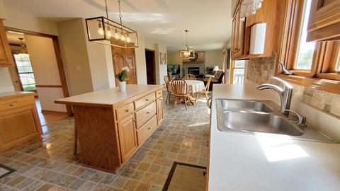 16206 S Howard St, Plainfield, IL 60586 photo 5