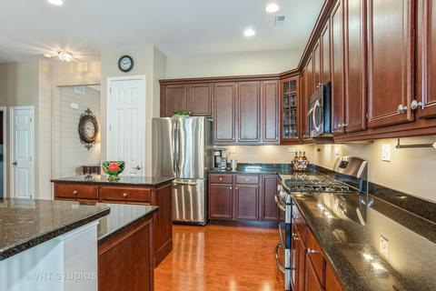 3886 Seigle Dr S, Elgin, IL 60124 photo 5