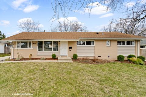 600 Decatur St, Hoffman Estates, IL 60169 photo 2