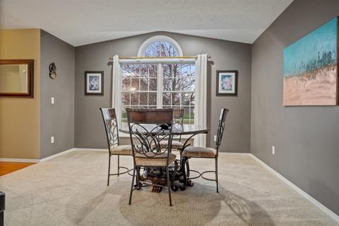 1188 N Pointe Dr, Normal, IL 61761 photo 7