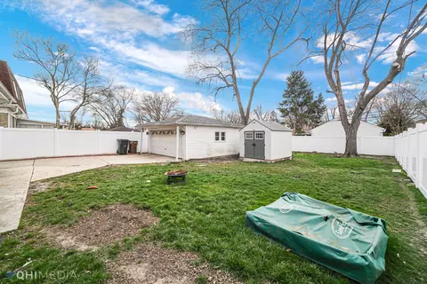 1240 Sunnyside Dr, Berkeley, IL 60163 photo 19