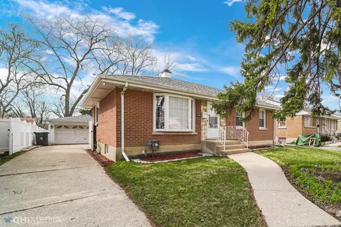 1240 Sunnyside Dr, Berkeley, IL 60163 photo 1