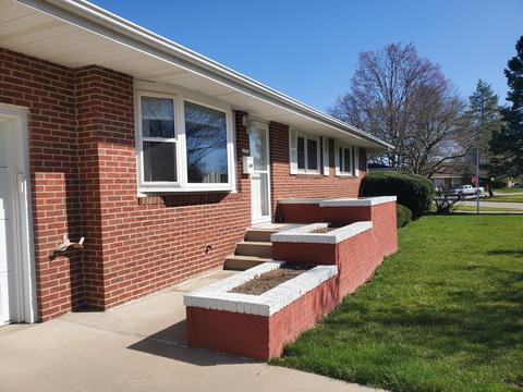 3 Donna Dr, Normal, IL 61761 photo 8
