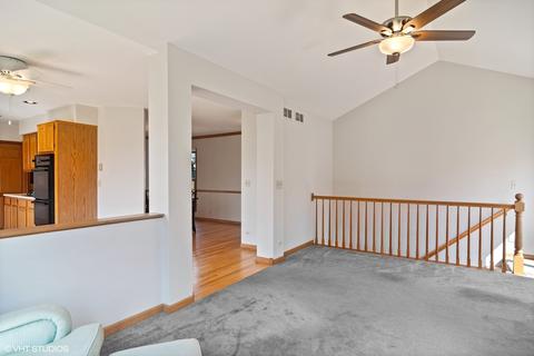 5265 Elliott Dr, Hoffman Estates, IL 60192 photo 18