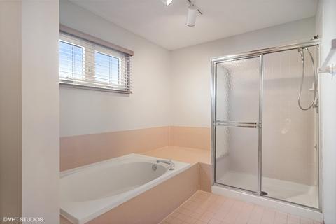 5265 Elliott Dr, Hoffman Estates, IL 60192 photo 21