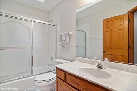 5265 Elliott Dr, Hoffman Estates, IL 60192 photo 23