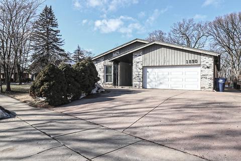 1890 Big Bend Dr, Des Plaines, IL 60016 photo 1